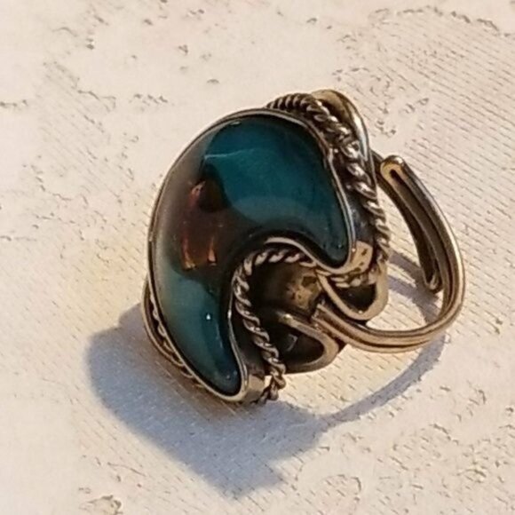 Artisan Peruvian Fused Art Glass Handmade Ring - Picture 2 of 6